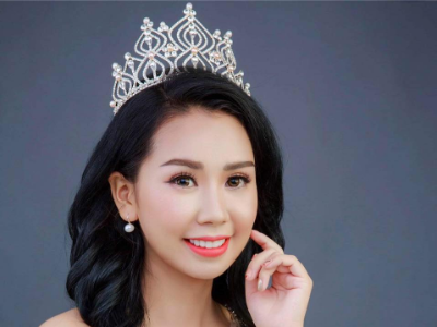 Chủ tịch HWLN Queen Vũ Hồng Nhung đại diện 200 Doanh nhân tiêu biểu Toàn quốc tham dự chương trình kỷ niệm ngày doanh nhân Việt 13/10